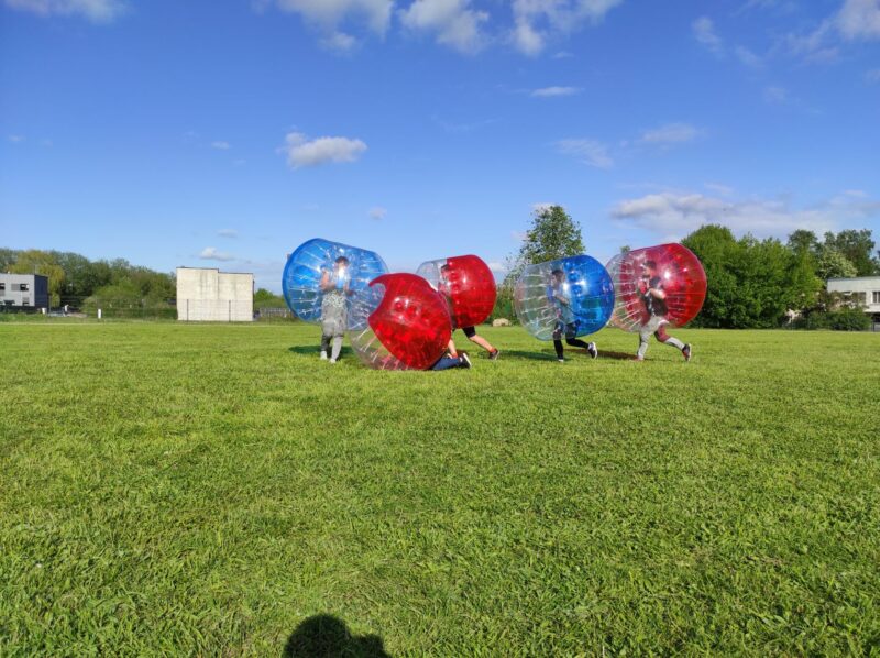 burbulu_futbolas2_ Futbulas burbuluose